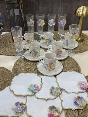 Hediye Köşkü Rengarenk Çiçekli Özel Üretim Lüks Porselen Kahve Sunum Seti