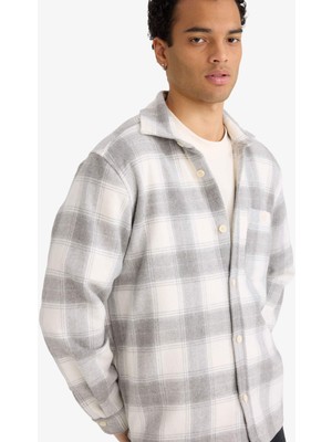 DeFacto Regular Fit Kareli Uzun Kollu Gömlek G4319AX25WN