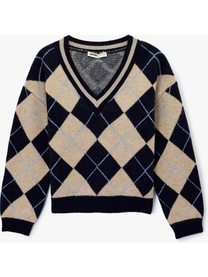 Koton Uzun Kollu V Yaka Baklava Desenli Triko Kazak