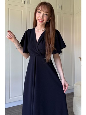 Dilay Gökoğlu Butik Kruvaze Yaka Kolları Volanlı Midi Lacivert Elbise