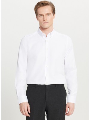 Altınyıldız Classics Tailored Fit Düğmeli Yaka Beyaz Erkek Gömlek ACE020261599_BYZ