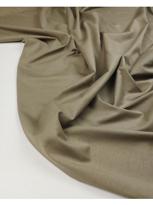 Kumaş Parça Yeşile Dönük Bej Renkte Penye Kumaş En: 140 cm