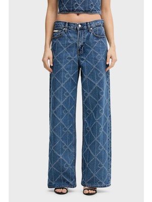 Calvin Klein Tamamı Logolu Pamuklu Loose Fit Geniş Paça Jeans LV047D709GYY2 Bayan Kot Pantolon LV047D709G Yy2