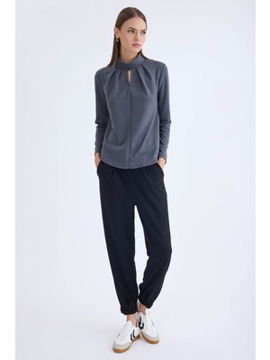 Beli Lastikli Pileli Eşofman Pantolon