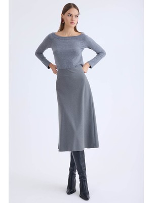 Yanı Fermuarlı Midi Boy Etek