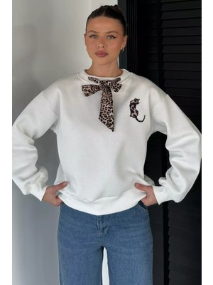 Gülseli Fularlı Şardonlu Sweatshirt P-00019051