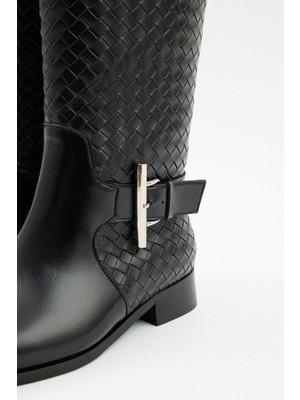 Lutvelizade Çizme 2526 - Örgü Desenli Kısa Siyah Kadın Çizme