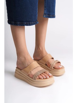 Joy Ayakkabı Sarah Düz Topuklu Taşlı Şeritli Kalın ve Ortopedik Taban Kadın Terlik Ctt - Ten