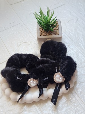 Eflin Toka Peluş Kalp ve Taş Detaylı Simit Kadın Lastik Toka