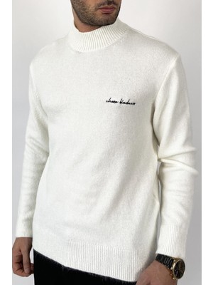 Alışveriş Sokağı Yarım Balıkçı Yaka Triko Kazak