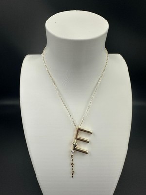 Stainless Steel Altın Rengi E Harfi Yıldız ve Taş Detaylı Çelik Kolye