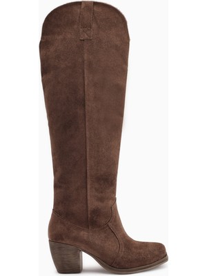 Limoya Leya Kahve Süet Topuklu Fermuarsız Çizme