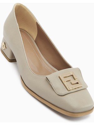 Limoya Emmy Bej Tokalı Kısa Topuklu Kadın Ayakkabı