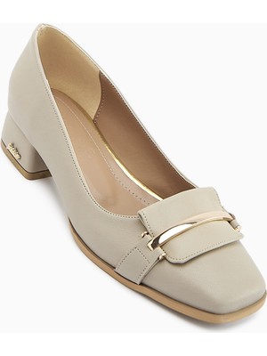 Limoya Gresa Bej Tokalı Kısa Topuklu Kadın Ayakkabı