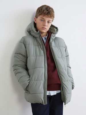 Lc Waikiki Yeni Sezon Kapüşonlu Erkek Çocuk Şişme Mont