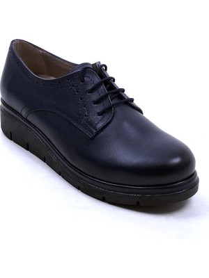 Ustalar Ayakkabı Lacivert Kadın Hakiki Deri Yarım Dolgu Ayakakbı 074.808