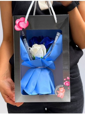 Lenostra Hediye Kutusunda Gül Buketi - Sevgili Hediyesi - Sevgiliye Alınacak Hediyeler - 24 Kasım Öğretmenler