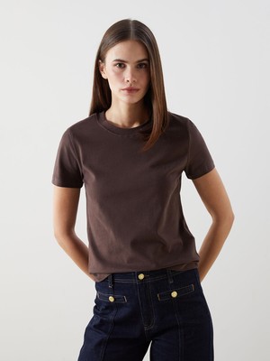 Lc Waikiki Yeni Sezon Bisiklet Yaka Nakışlı Kadın Tişört