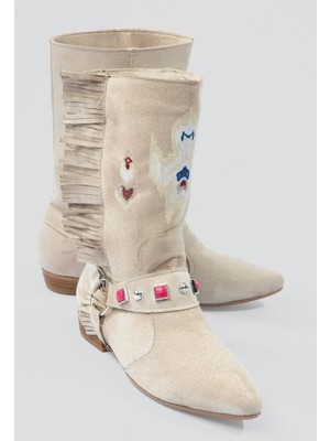 Mubiano Kadın Süet Bot İşlemeli Püskül Detaylı Bej Tessa