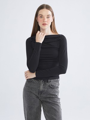 Lc Waikiki Yeni Sezon Kayık Yaka Büzgülü Bluz