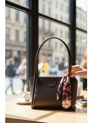 Fular Detaylı Kadın Günlük El ve Omuz Çantası