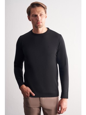 İmza Siyah Bisiklet Yaka Cepsiz Slim Fit Casual Triko Kazak