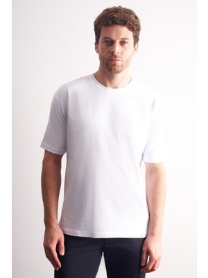 İmza Beyaz Bisiklet Yaka Kısa Kol Slim Fit Pamuklu Basic Tişört 1011255106