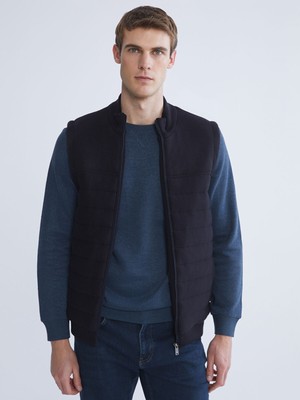 Lc Waikiki Yeni Sezon Standart Kalıp Dik Yaka Erkek Triko Yelek