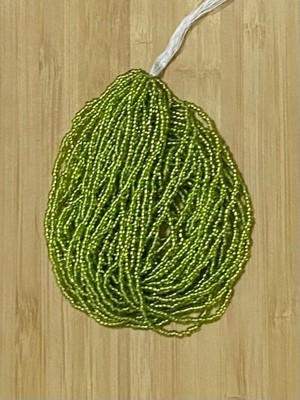 öztürk Renk: Kına Yeşili. Boncuk Çekoslovakya, Adana, Hapishane Işi, Iğne Oyası ve Işleme Boncuğu 12DIZI.