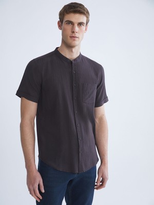 Lc Waikiki Yeni Sezon Regular Fit Hakim Yaka Kısa Kollu Erkek Gömlek