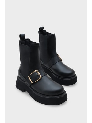 Capone Outfitters Gennie Yuvarlak Burunlu Yandan Trak Tabanlı Kadın Bot