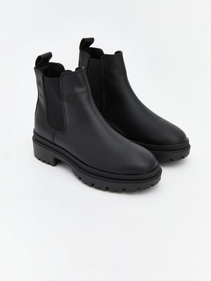 Lc Waikiki Yeni Sezon Deri Görünümlü Kadın Bot