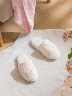 Lc Waikiki Yeni Sezon Boncuk Işlemeli Pelüş Kadın Ev Terliği