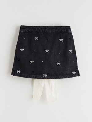 Lc Waikiki Yeni Sezon Fiyonk Nakışlı Kız Çocuk Şort Etek ve Külotlu Çorap