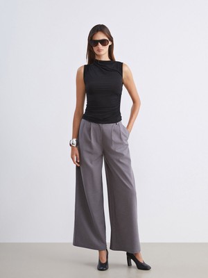 Lc Waikiki Yeni Sezon Geniş Paça Pileli Kadın Pantolon