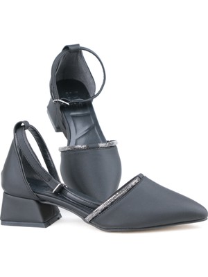 Ayakkabımood 3.5 cm Siyah Saten Karnıyarık Topuklu Kadın Ayakkabı