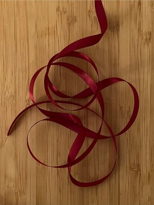 Ulutaş Ipek Nakış Kurdele 7mm 12,5 Metre Renk No: 2. Bordo.