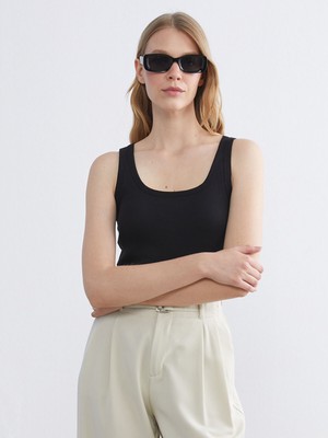 Lc Waikiki Yeni Sezon U Yaka Fitilli Kadın Atlet