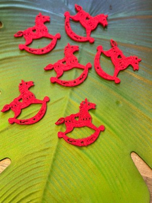 Gönülden Tasarım 6 Adet Kırmızı Keçe At Arma Seti 7x7 cm