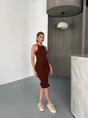 Rawea Fashion Fırfır Detaylı Triko Elbise- Kahverengi