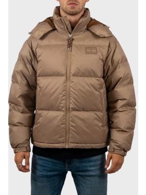 Tommy Jeans Relaxed Fit Çıkarılabilir Kapüşonlu Su Itici Şişme Mont Erkek Mont DM0DM22036 Afe