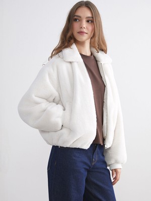 Lc Waikiki Yeni Sezon Gömlek Yaka Oversize Kadın Pelüş Mont