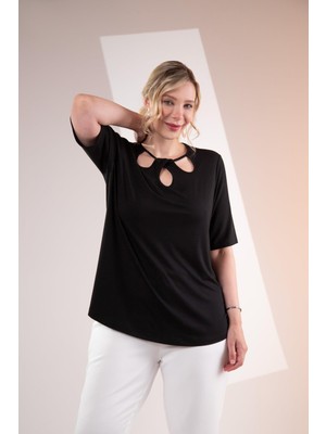 Roxxlen Kadın 1112053 Büyük Beden Yaka Detaylı Bluz Siyah