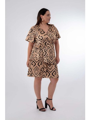 Roxxlen Kadın Büyük Beden Baskılı Saten Bej Bluz