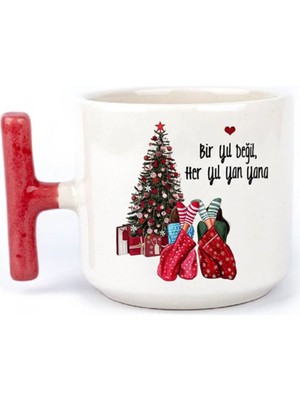 Yeni Yıl Yılbaşı Mutlu Yıllar Arkadaşlık Yeni Yıl Kırmızı T Kulp Motto Kahve