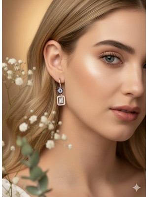 925 Ayar Papatya Silver Baget Taşlı Nazar Küpe.rose.gold.rodaj