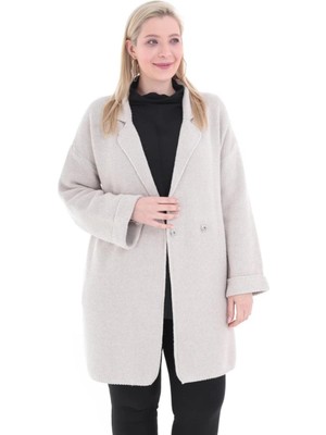 Roxxlen Kadın Büyük Beden Düğme Kapama Triko Kısa Bej Ceket