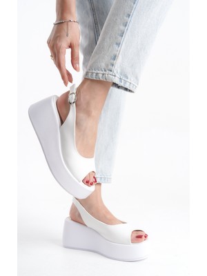 Limeo Kadın Yazlık Sandalet Ayakkabı Yüksek Dolgu Taban Beyaz Suni Deri Düz Taban