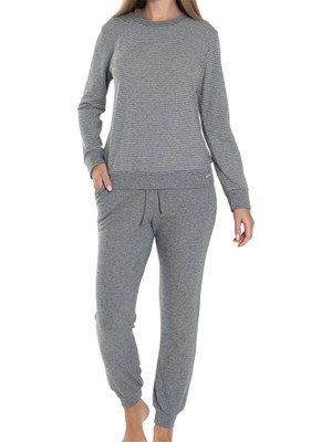 Confeo 840.803 Kadın Bi̇si̇klet Yaka Uzunkol Pi̇jama Takım