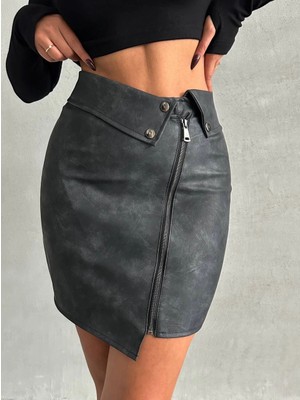 Bosel Beli Pervazlı Fermuarlı Eskitme Deri Etek W24431